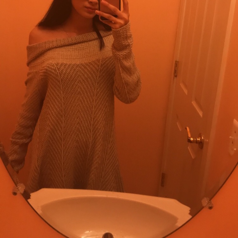 Long sleeve dress